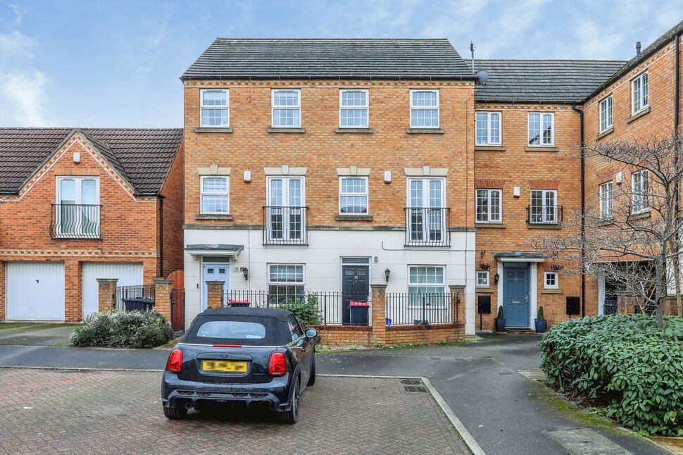 Main image of 3 bedroom Mid Terrace House for sale, Carson Avenue, Dinnington, South Yorkshire, S25