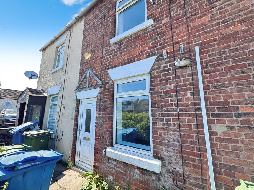 Main image of 2 bedroom Mid Terrace House for sale, Speedwell Place, Worksop, Nottinghamshire, S80