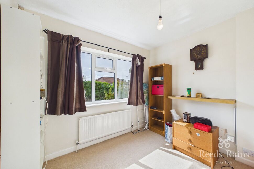 Office / Bedroom 4