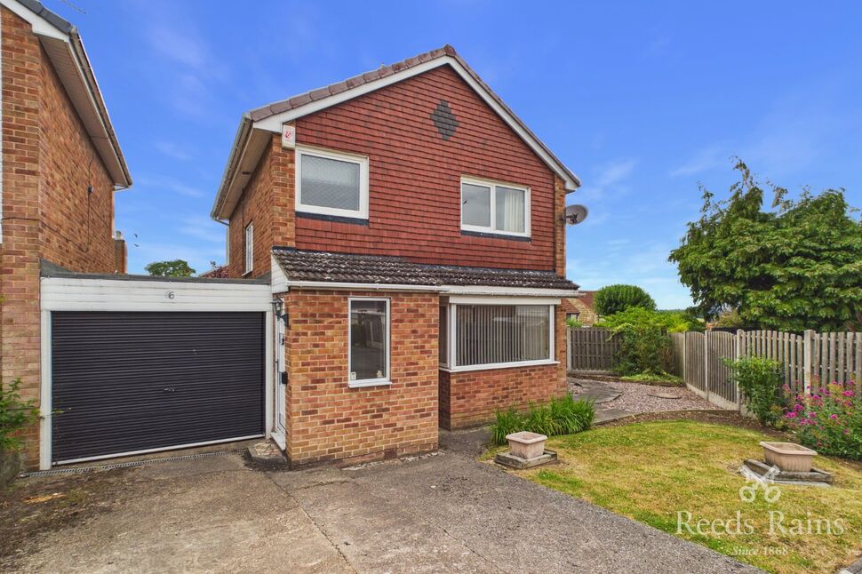 Main image of 3 bedroom Link Detached House for sale, Lilac Close, South Anston, South Yorkshire, S25