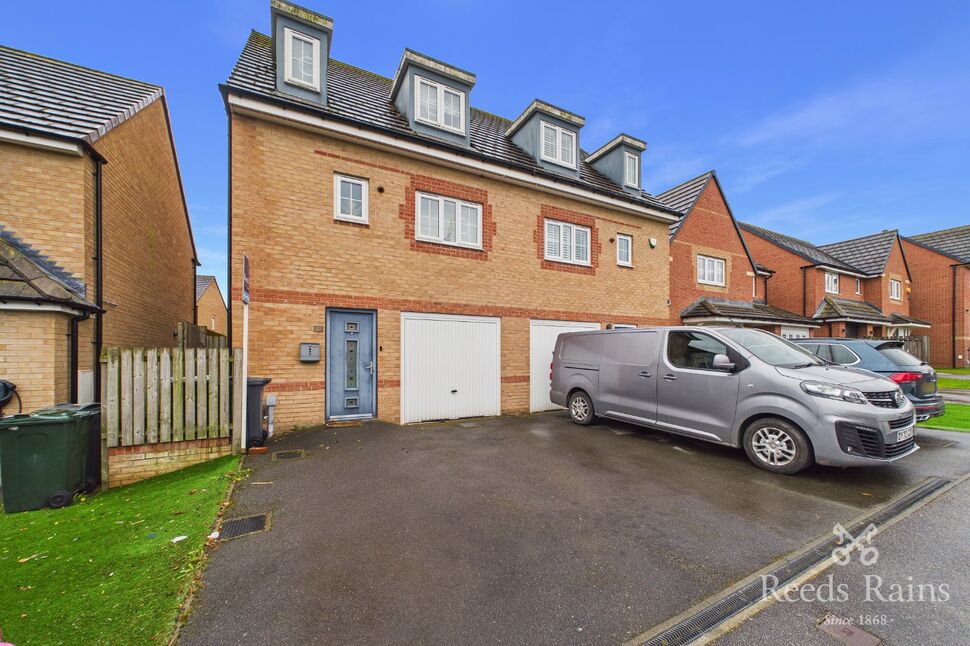 Main image of 3 bedroom Semi Detached House for sale, Bluebell Lane, Thurcroft, South Yorkshire, S66