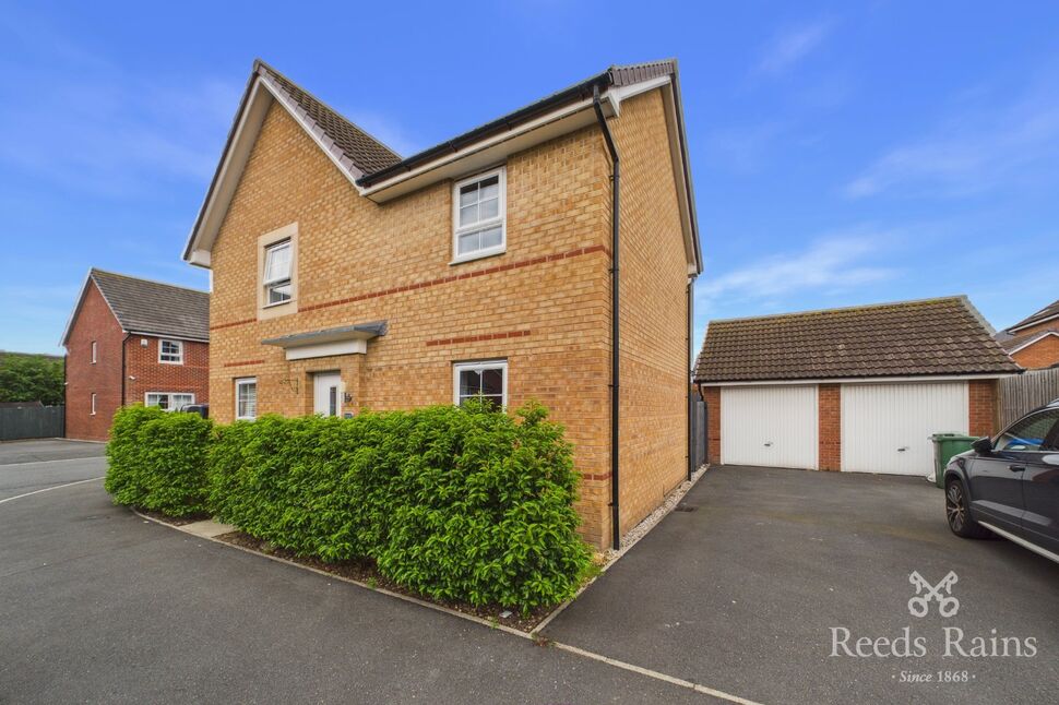 Main image of 4 bedroom Detached House for sale, Red Admiral Road, Worksop, Nottinghamshire, S81