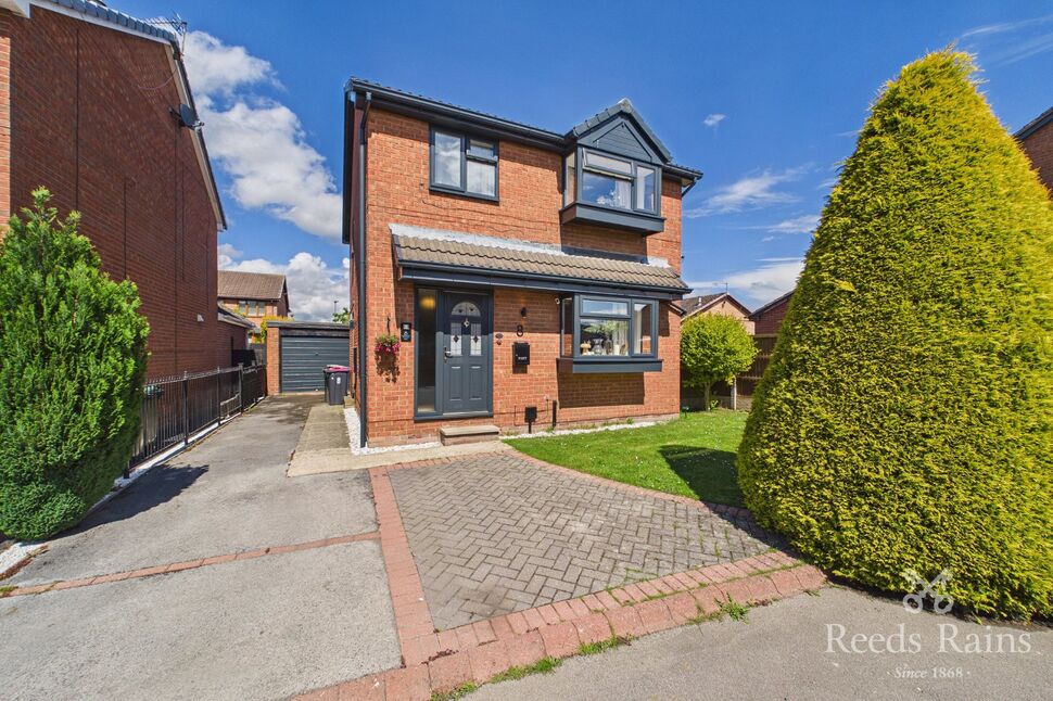 Main image of 3 bedroom Detached House for sale, Belfry Way, Dinnington, South Yorkshire, S25