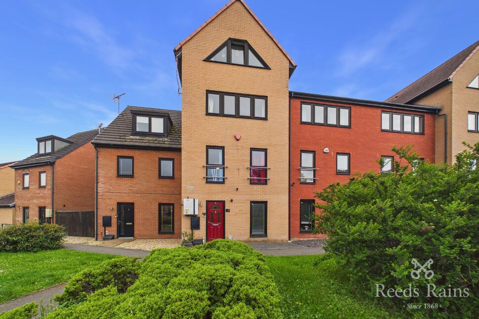 Main image of 5 bedroom Mid Terrace House for sale, Haydock Chase, Laughton Common, Sheffield, S25