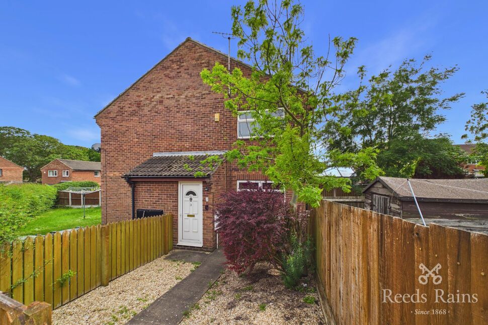 Main image of 1 bedroom Mid Terrace House for sale, Troon Walk, Dinnington, South Yorkshire, S25