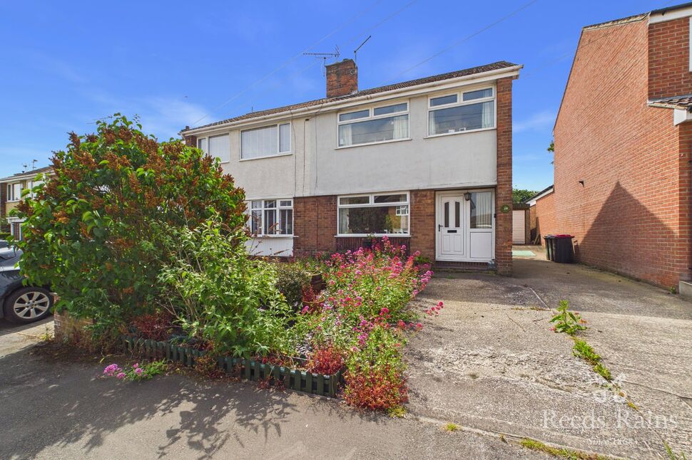 Main image of 3 bedroom Semi Detached House for sale, Northfield Drive, Woodsetts, South Yorkshire, S81