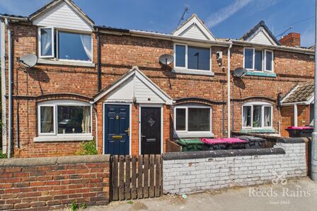 Scarsdale Street, 3 bedroom Mid Terrace House for sale, &pound;120,000