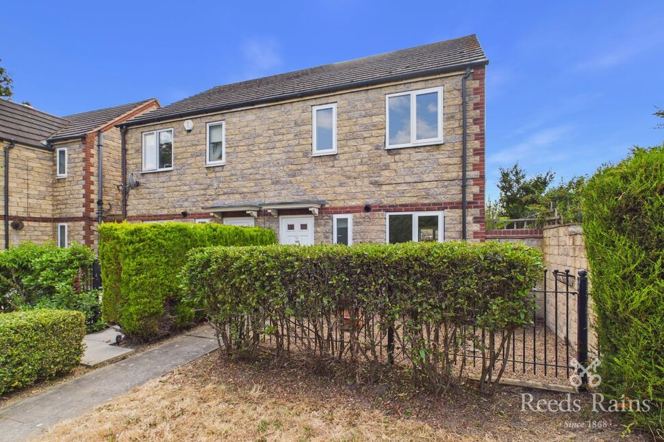 Main image of 3 bedroom Semi Detached House for sale, Rotherham Road, Dinnington, South Yorkshire, S25