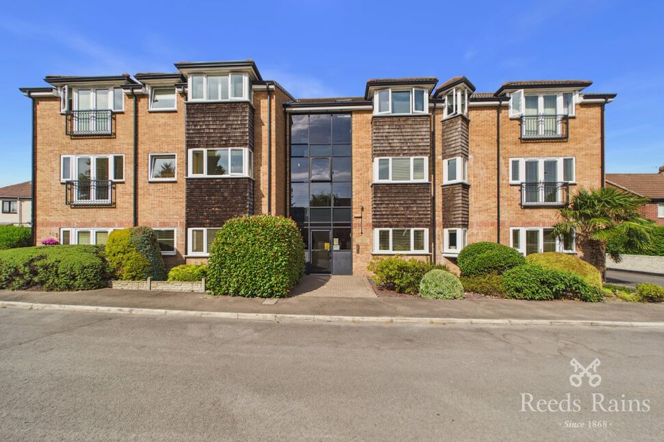 Main image of 2 bedroom Flat for sale, Worksop Road, South Anston, South Yorkshire, S25