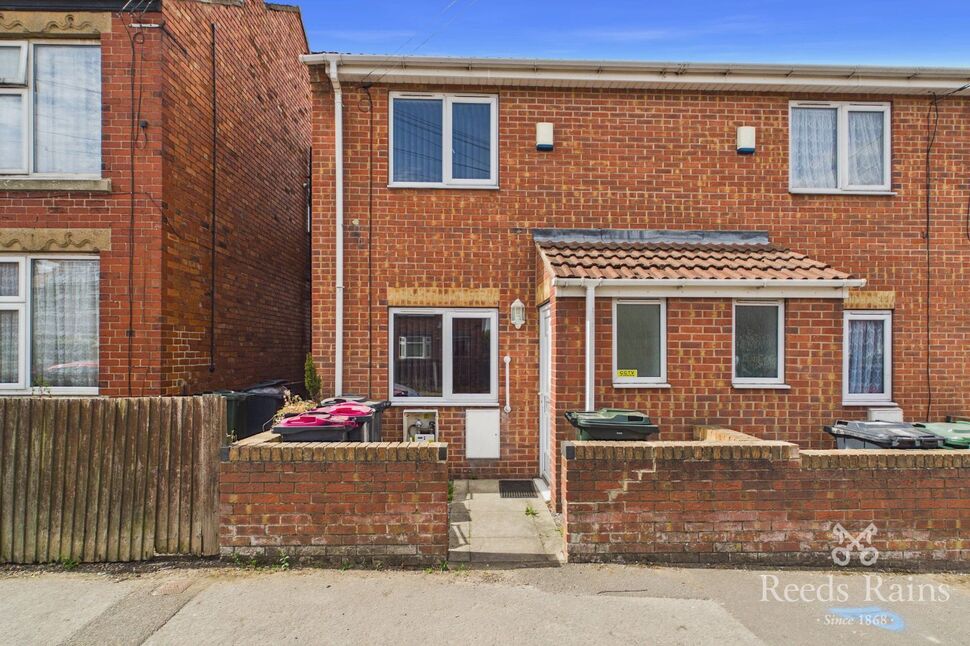 Main image of 2 bedroom End Terrace House for sale, Doe Quarry Lane, Dinnington, South Yorkshire, S25