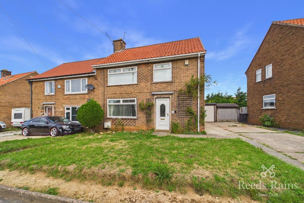 Main image of 3 bedroom Semi Detached House for sale, High Nook Road, Dinnington, South Yorkshire, S25