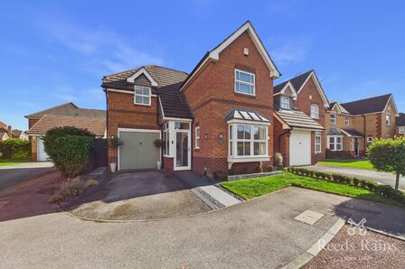 3 bedroom Detached House for sale