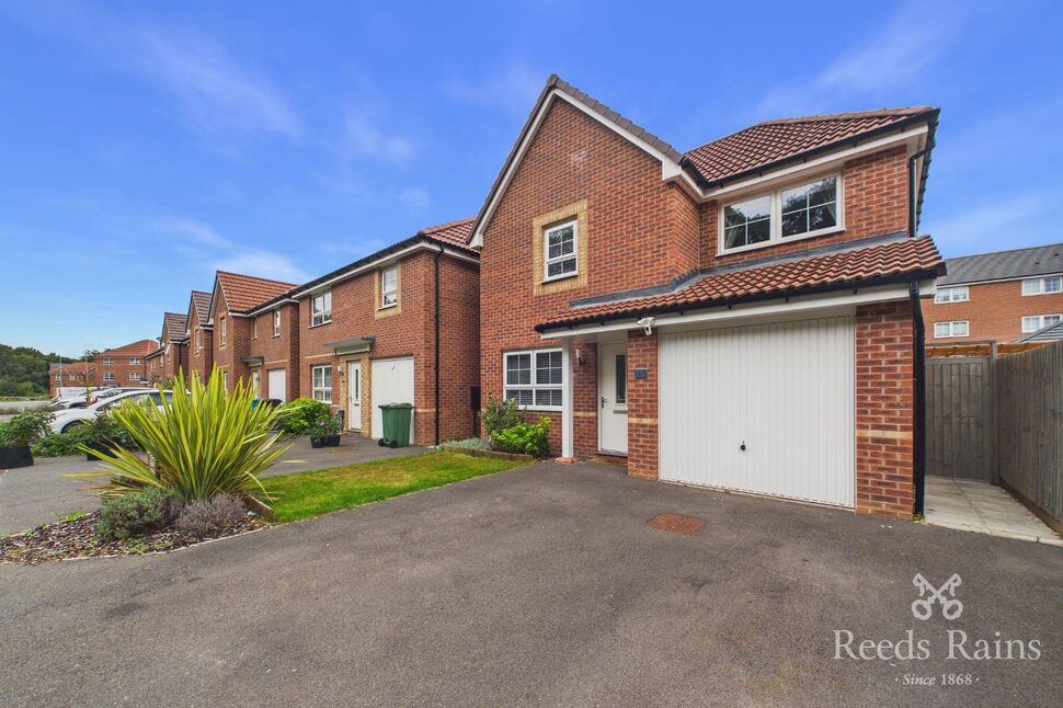 Main image of 3 bedroom Detached House for sale, Harlequin Drive, Worksop, Nottinghamshire, S81