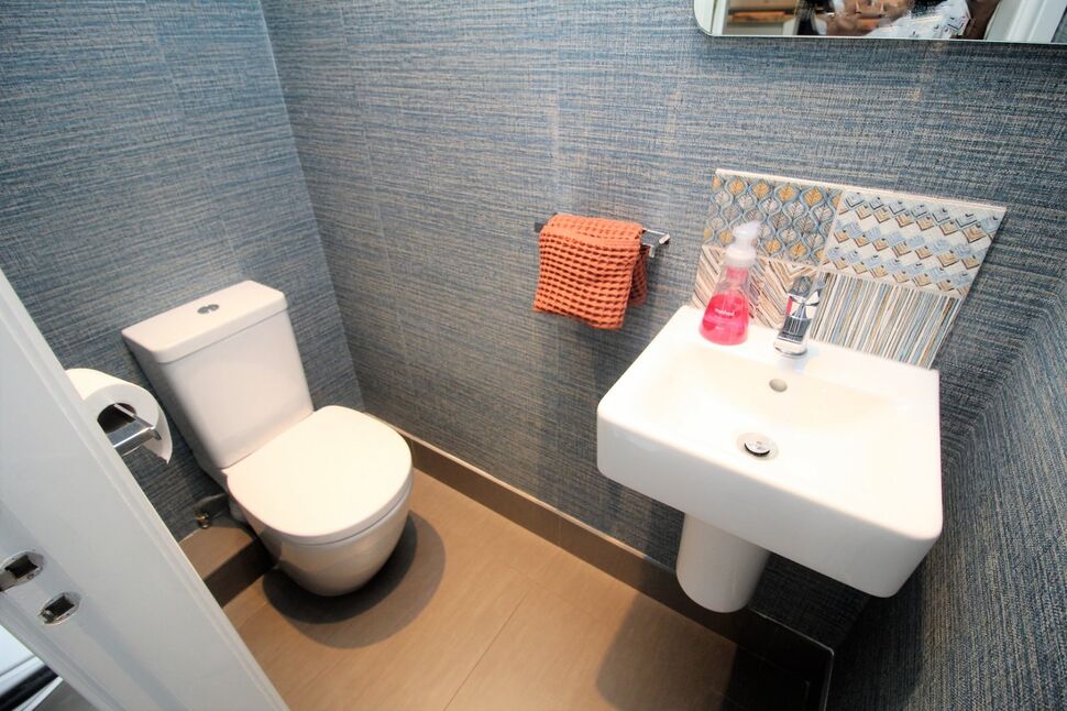 3 bedroom Semi Detached House for sale, Spring Crescent, Sprotbrough