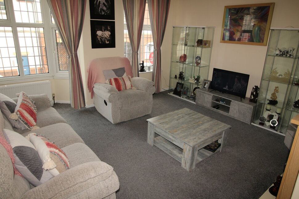 4 bedroom Mid Terrace Flat for sale, Stafford Street, Eccleshall, ST21
