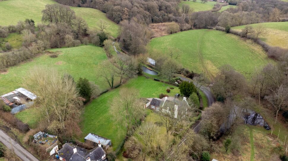 4 bedroom Detached House for sale, Offley Brook, Eccleshall, ST21 £