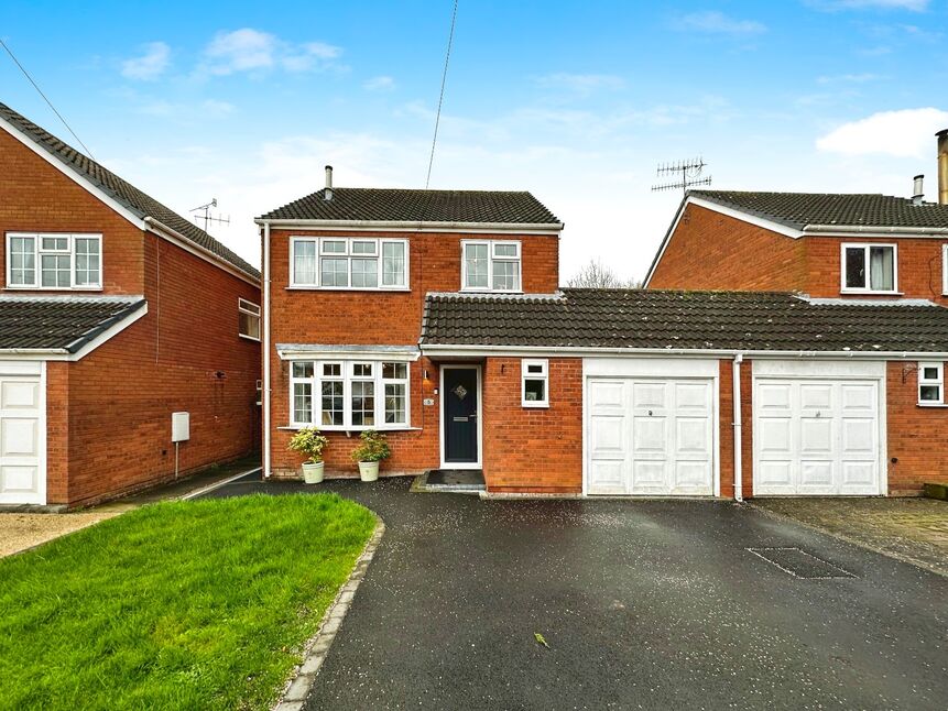 Main image of 3 bedroom Link Detached House for sale, Usulwall Close, Eccleshall, Staffordshire, ST21