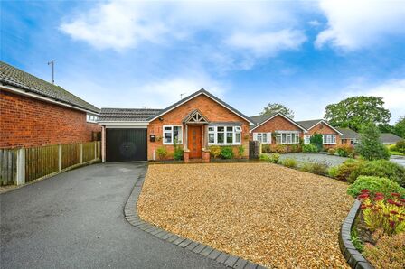 Green Park, 2 bedroom Detached Bungalow for sale, £350,000