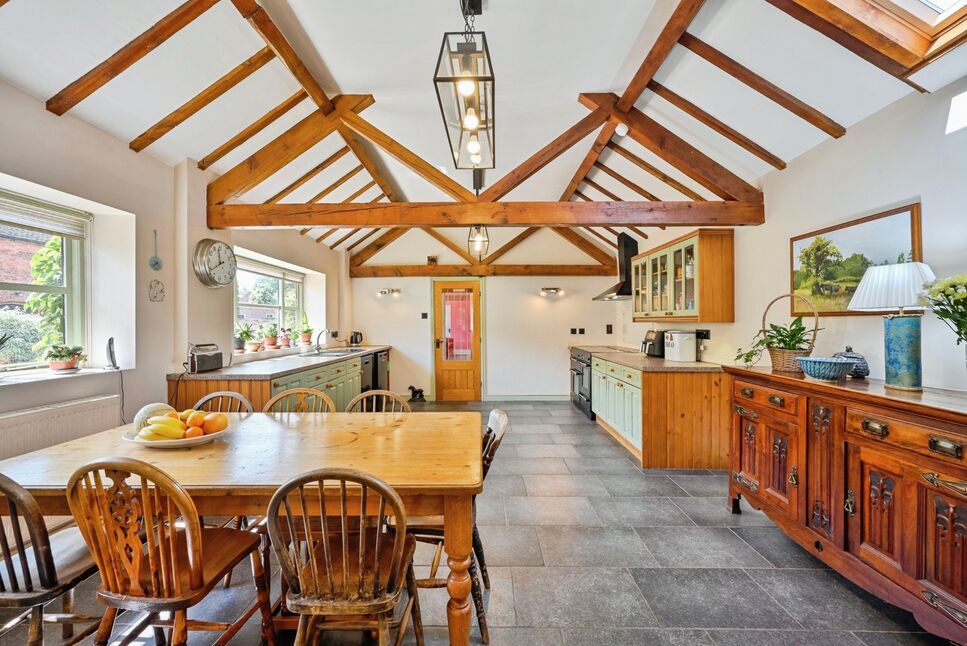 Dining Kitchen