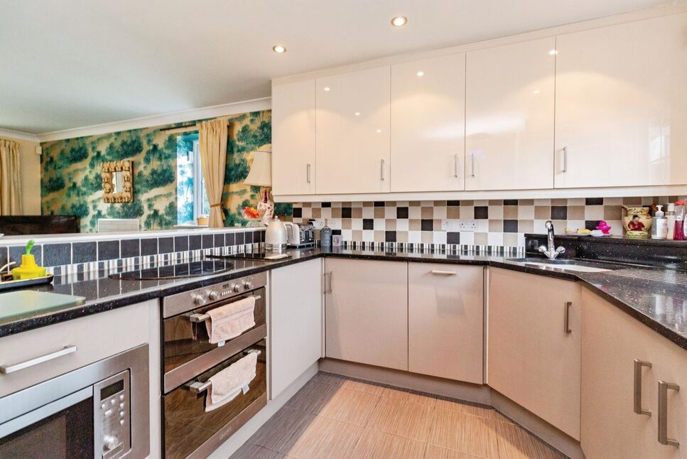 Kitchen Family Room