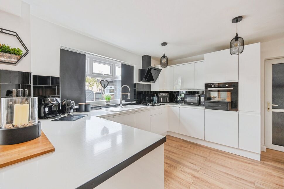 Breakfast Kitchen
