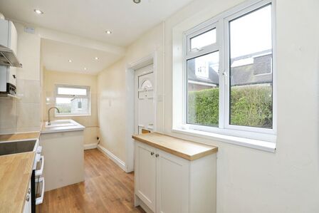 Mill Lane, 3 bedroom Semi Detached House for sale, &pound;270,000