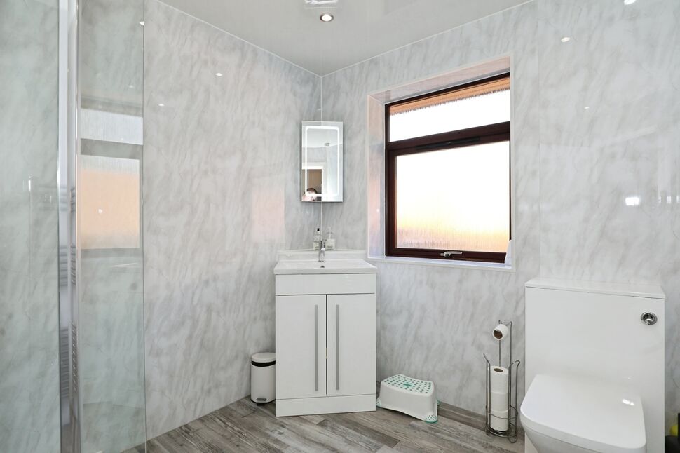 Guest Shower Room