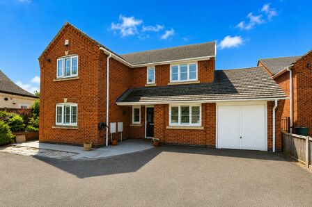Newport Road, 4 bedroom Detached House for sale, &pound;575,000