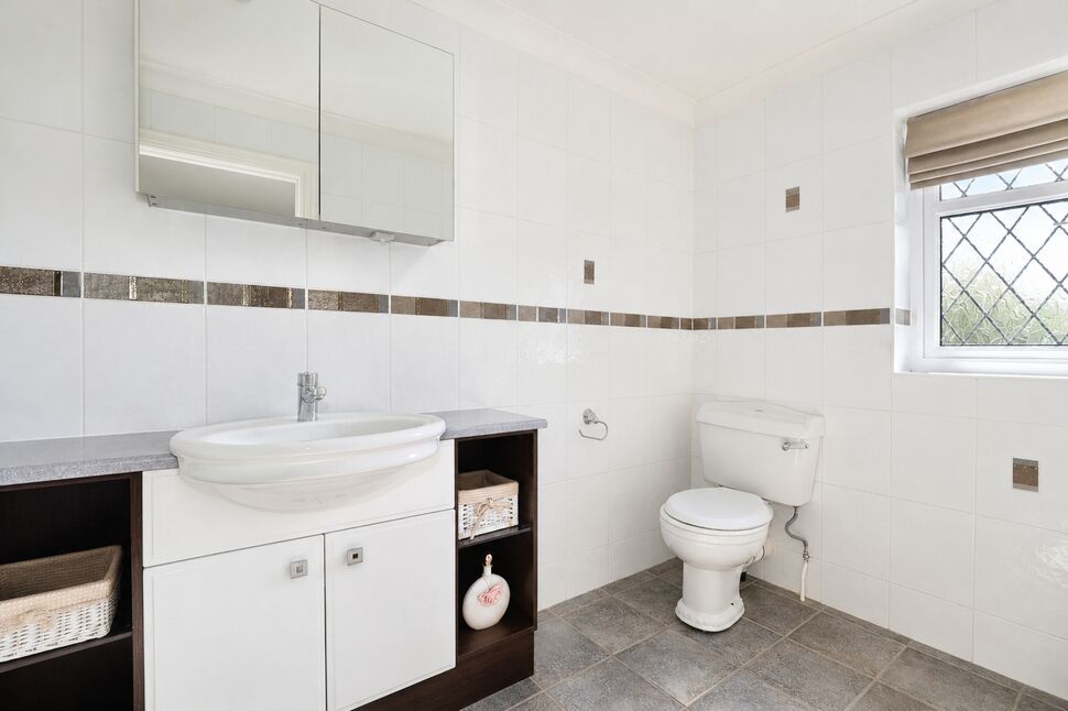 En-Suite Shower Room
