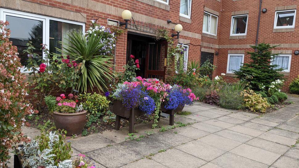 Main image of 1 bedroom Flat for sale, St. Marys Road, Evesham, Worcestershire, WR11