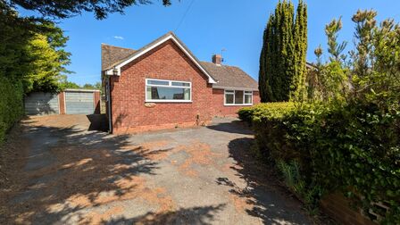 3 bedroom Detached Bungalow for sale