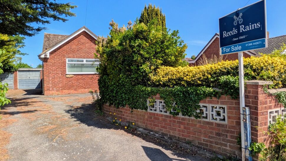 3 bedroom Detached Bungalow for sale