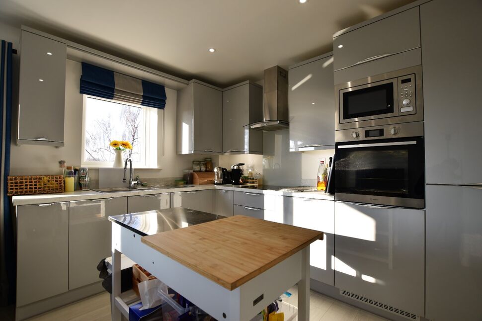 Kitchen / Living Room