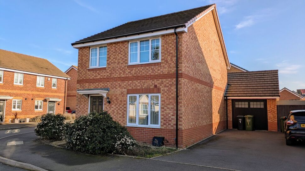 3 bedroom Detached House for sale