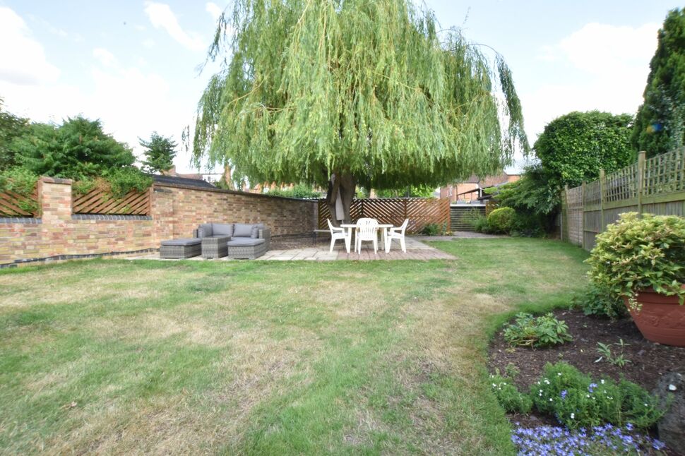 6 Elegant Period Properties For Sale