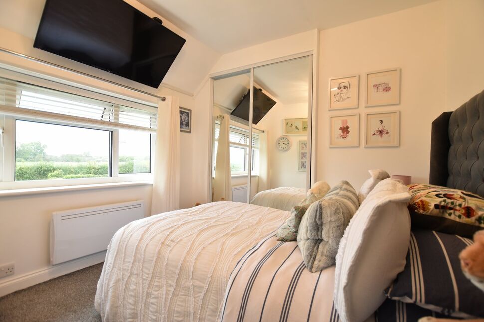 2 bedroom Semi Detached House for sale, Seaford Lane, Naunton Beauchamp