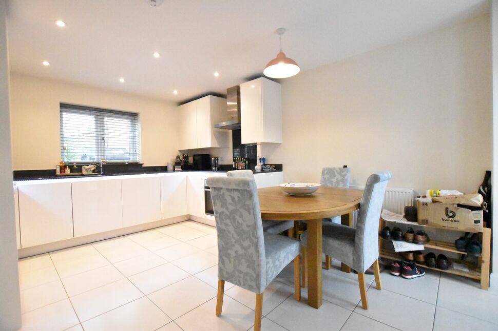 Kitchen / Diner