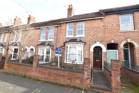 Northwick Road, 3 bedroom Mid Terrace House for sale, £260,000