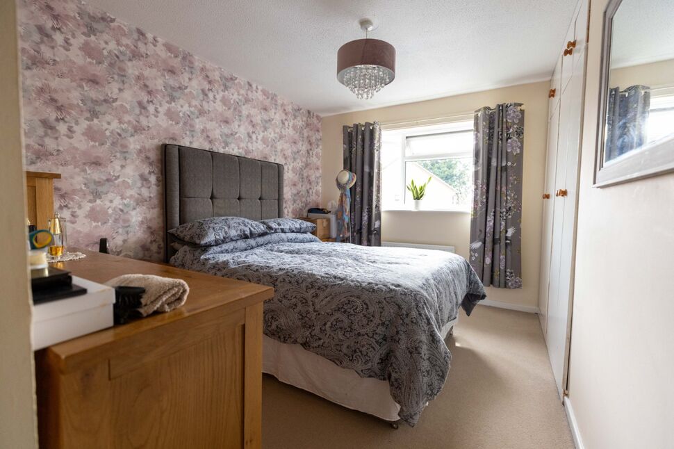 2 bedroom End Terrace House for sale, St. Pauls Close, Evesham, WR11