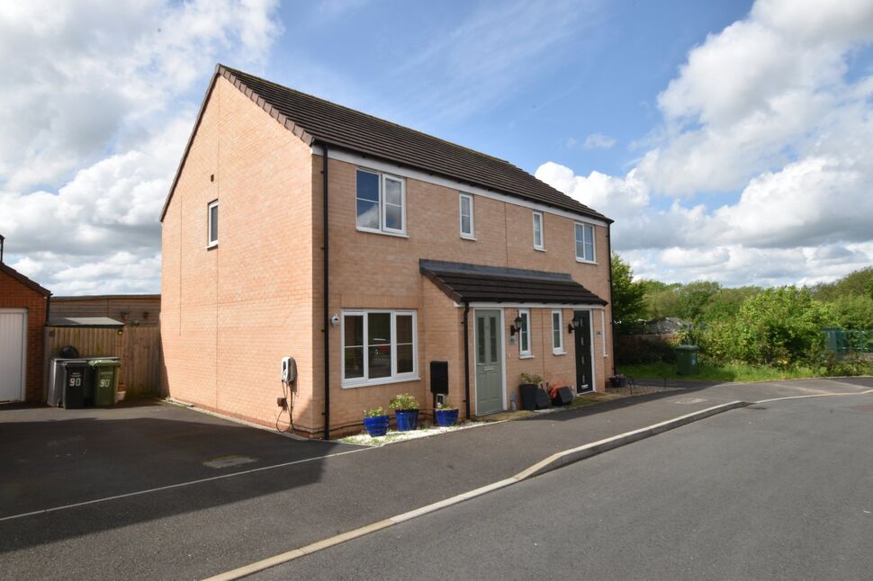 Main image of 3 bedroom Semi Detached House for sale, Snaffle Way, Evesham, Worcestershire, WR11