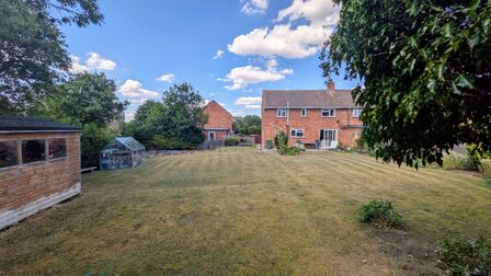 Charles Close, 3 bedroom End Terrace House for sale, £255,000