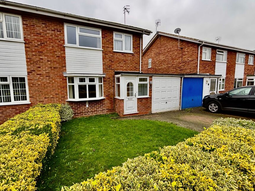 Main image of 3 bedroom Link Detached House for sale, Hughes Close, Harvington, Worcestershire, WR11