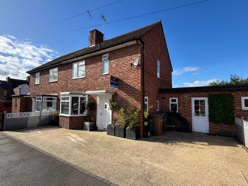 Main image of 3 bedroom Semi Detached House for sale, Kings Road, Evesham, Worcestershire, WR11