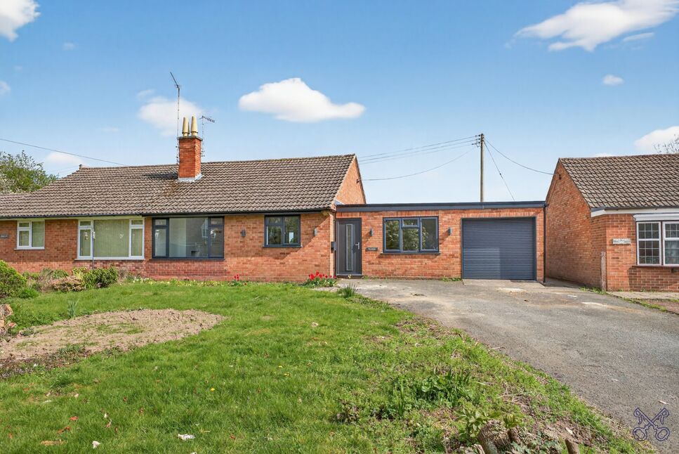 3 bedroom Semi Detached Bungalow for sale
