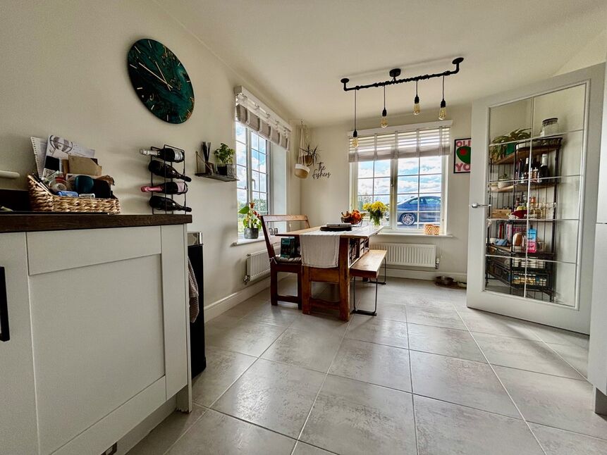 Kitchen / Diner
