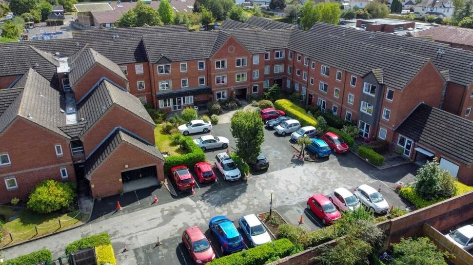 Main image of 1 bedroom  Flat to rent, St. Marys Road, Evesham, Worcestershire, WR11