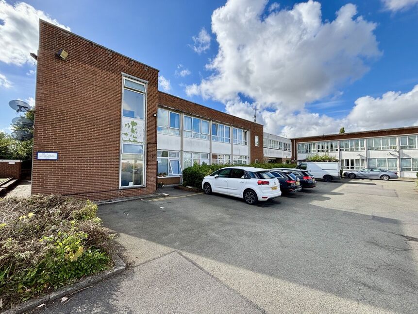 Main image of 1 bedroom  Flat for sale, St. Christopher Court, Evesham, Worcestershire, WR11