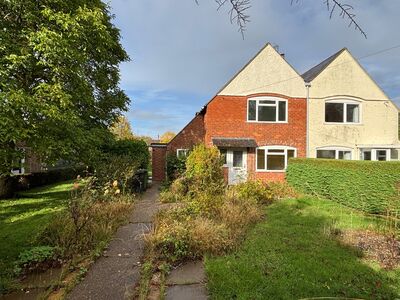 Hill Close, 3 bedroom Semi Detached House for sale, £320,000