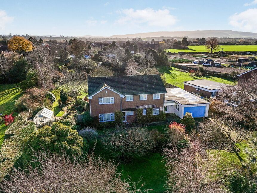 Main image of 4 bedroom Detached House for sale, Weston Orchard, Fladbury, Worcestershire, WR10