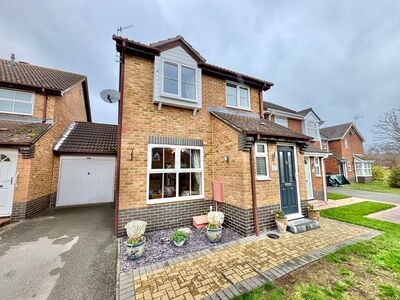 St. Johns Close, 3 bedroom Link Detached House for sale, £299,500
